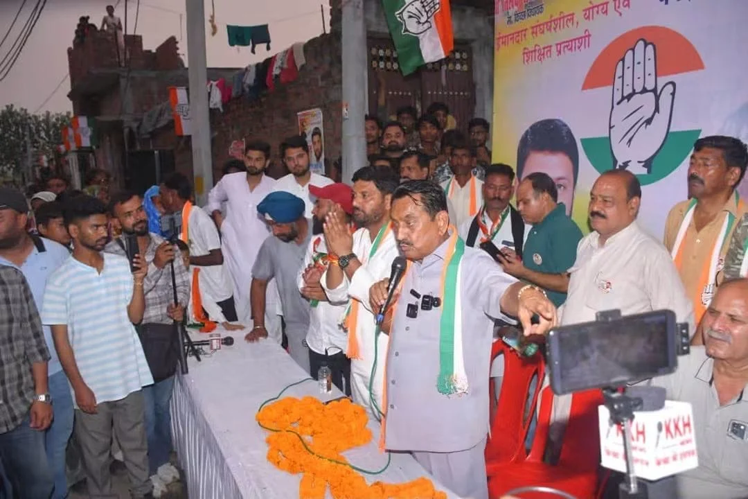 विधायक बेहड़ का धुआंधार जनसंपर्क, विभिन्न वार्डों में जनसभाओं के साथ कॉलोनियों में भी किया जनसंपर्क।