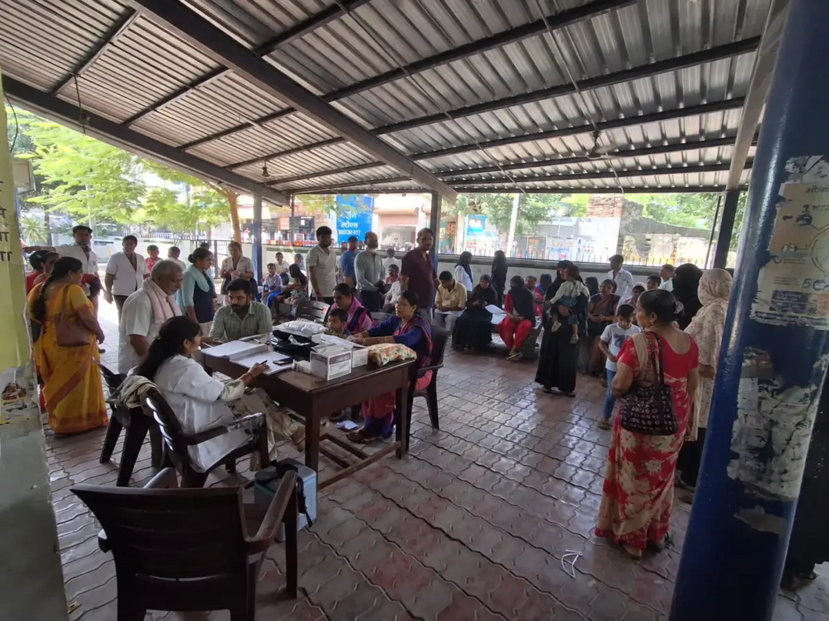 सेवा संकल्प अभियान के तहत जनपद में विभिन्न स्थानों मे विशेषज्ञ स्वास्थ्य शिविर आयोजित, 1260 मरीजों को मिला लाभ