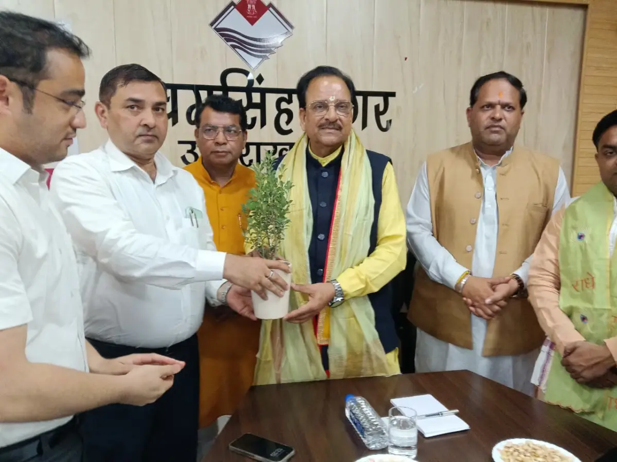 टीबी उन्नमूलन क़ो लेकर जोश टीम का किया शुभारम्भ।